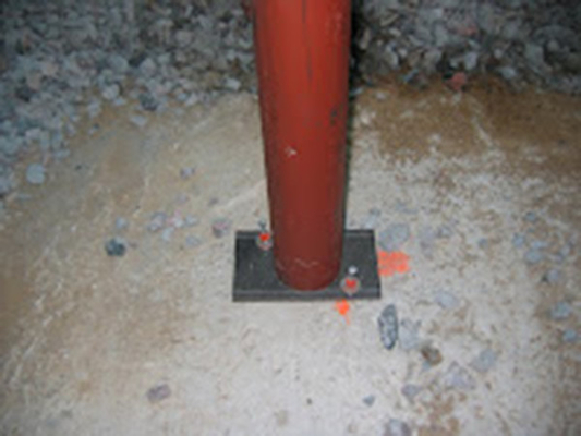China High Corrosion Resistant Permanent Jack Post For Agricultural Structures supplier