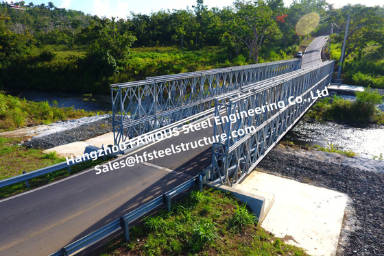 China Compact 200 Mabey Military Bailey Bridge , Pontoon Portable Bridge Military with Launching Nose supplier