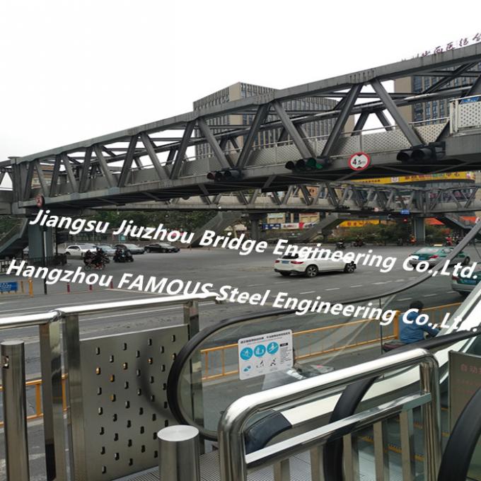 Modular Prefabricated Pedestrian Bridges Overcross Railway Q345B Steel Customized