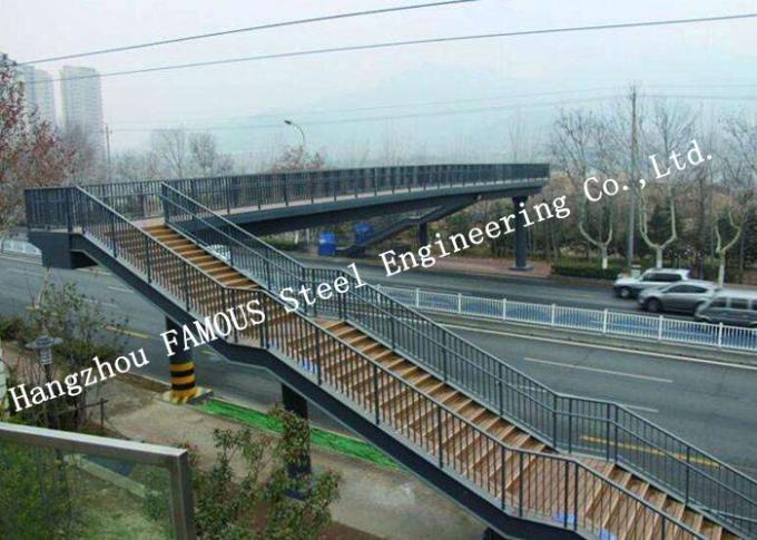 Circular Arc Shape Prefabricated Steel Bridges Crossroad For Urban Traffic Solutions