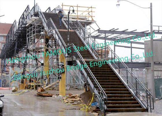 China Metal Prefabricated Pedestrian Bridges Skywalk Handrail Metal Above Road City Sightseeing supplier