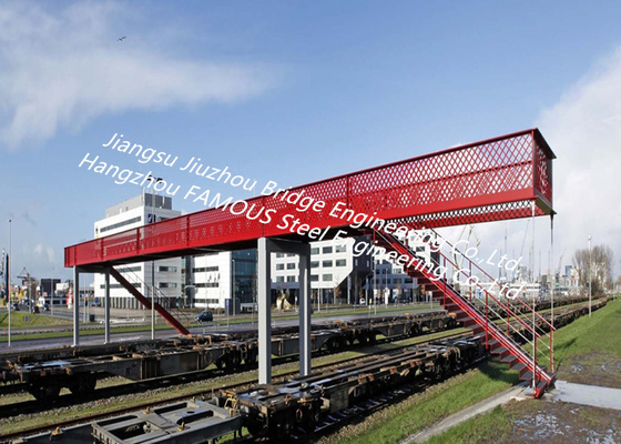 China Modern Prefabricated Pedestrian Bridges , Modular Bailey Temporary Footbridge Overpass Road supplier